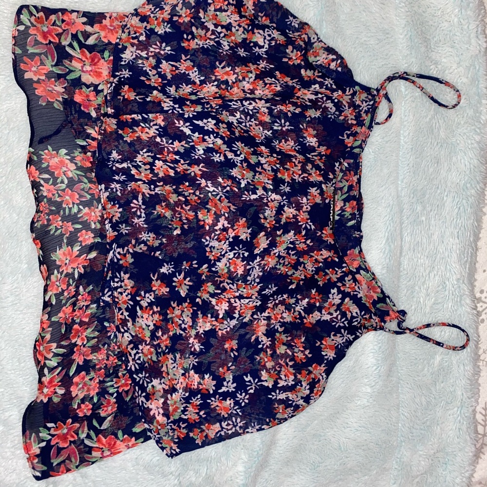Crop top tank top
